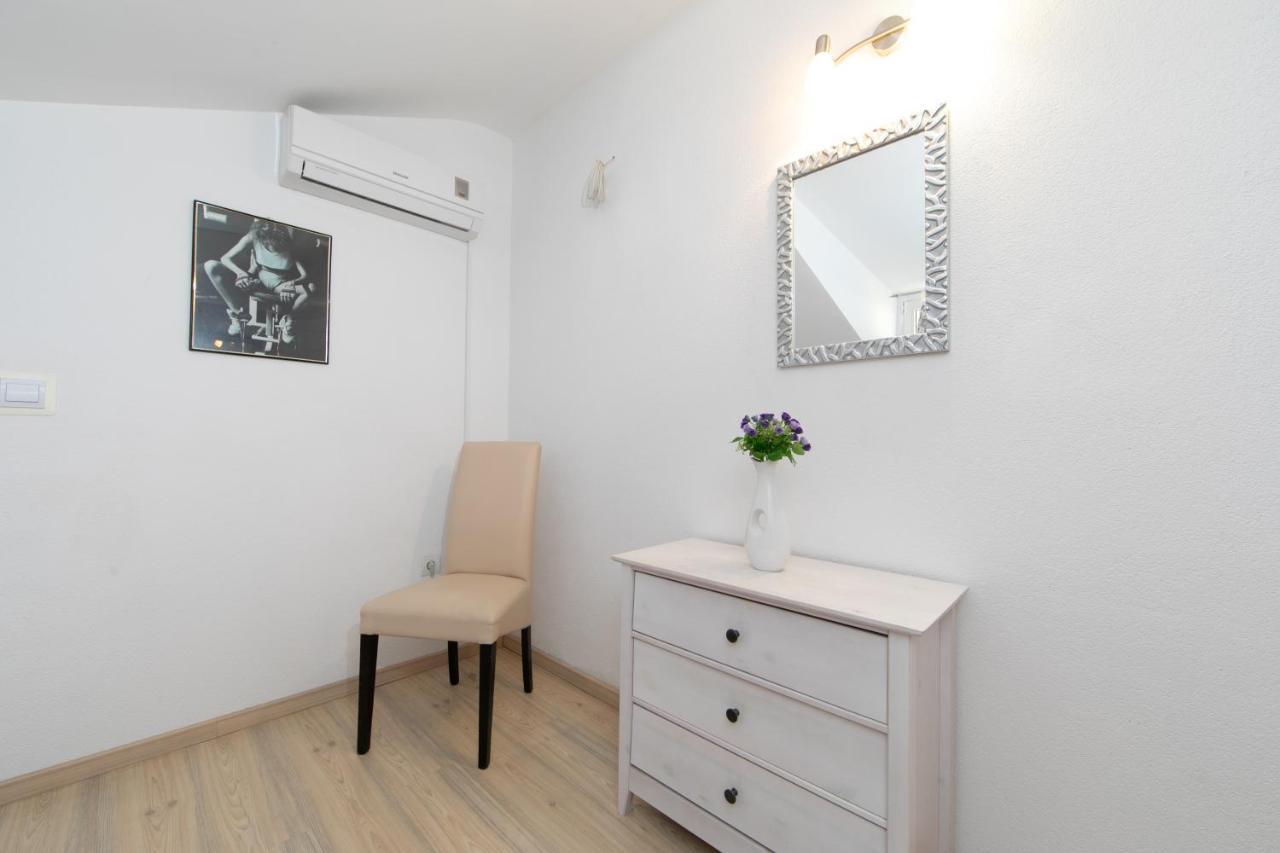 Apartmani Silva Tučepi المظهر الخارجي الصورة