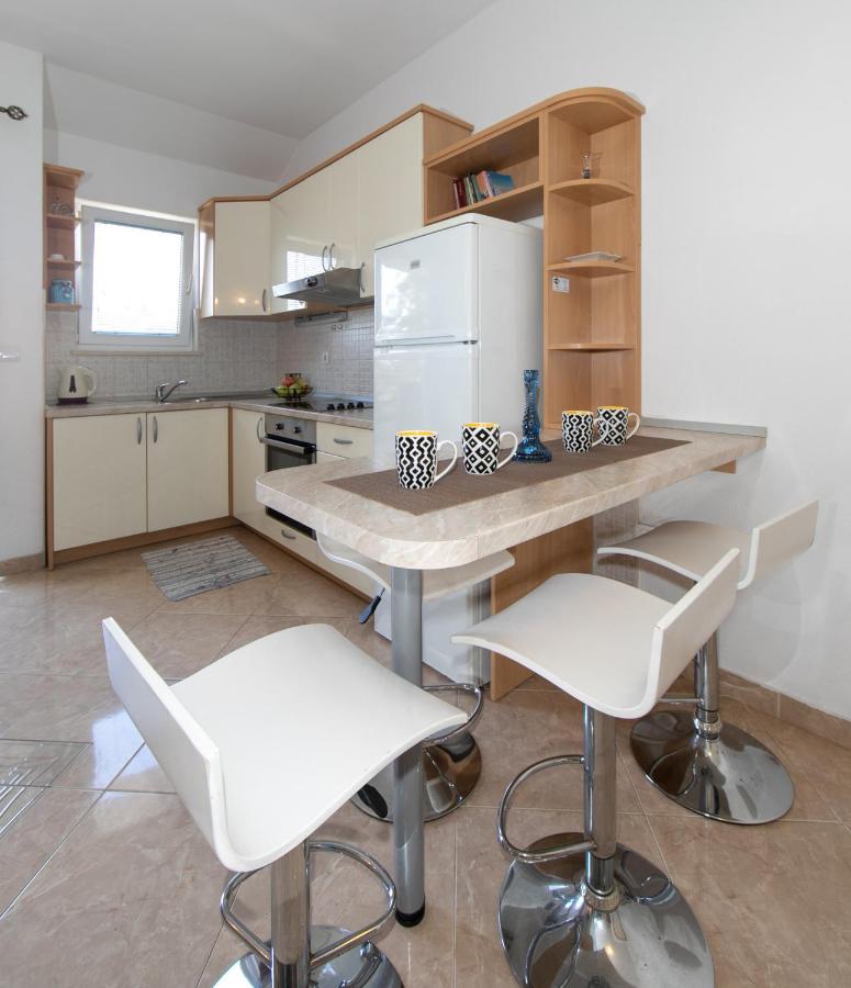 Apartmani Silva Tučepi المظهر الخارجي الصورة